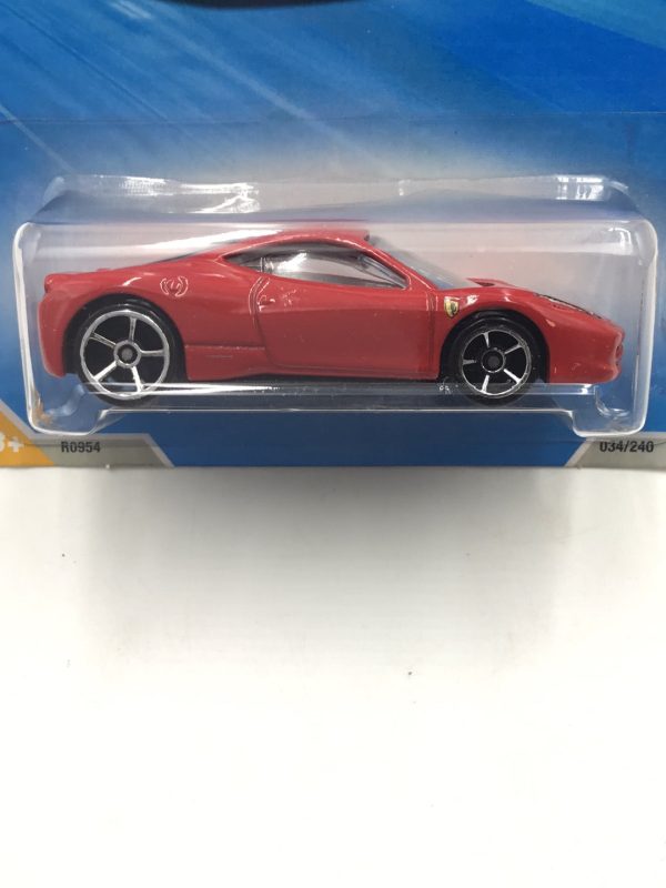 2010 Hot Wheels #34 Ferrari 458 Italia with protector Fashion